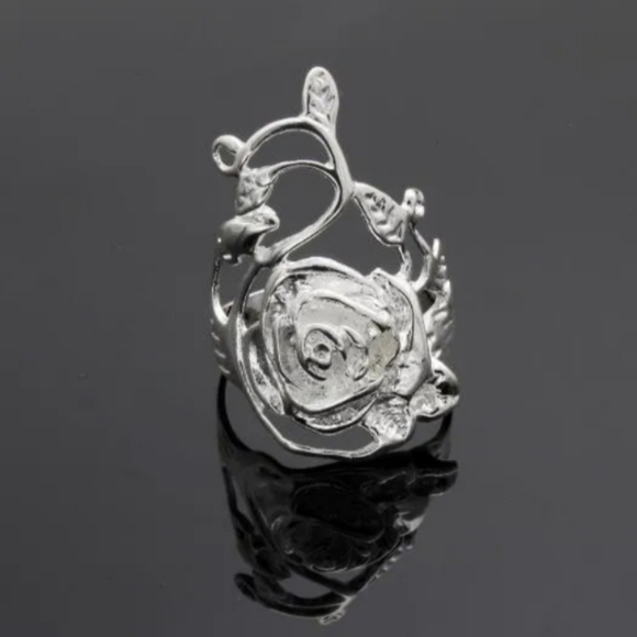 VINE & ROSE Ring - Picture 5 of 10